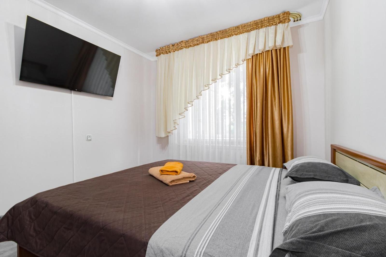 Apartment просторная рядом с набережной Pavlodar